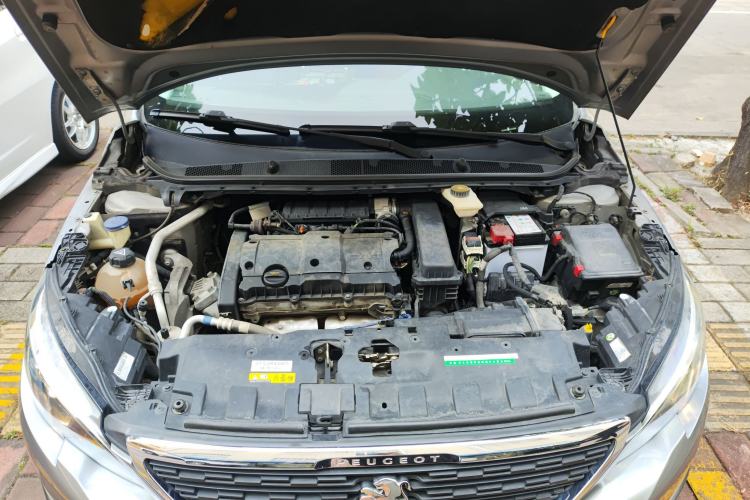 Used Peugeot 308 2016 1.6L Automatic Fashion Edition Engine Bay