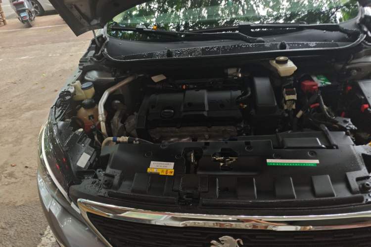 Used Peugeot 308 2016 1.6L Automatic Fashion Edition Engine Bay Right