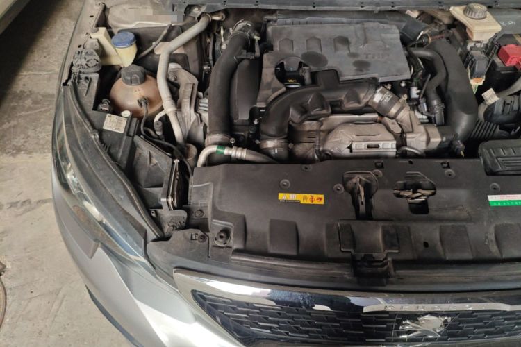 Used Peugeot 308 2016 350THP Automatic Prestige Edition Engine Bay Right
