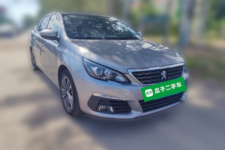 Used Peugeot 308 2016 230THP Automatic Luxury Edition Front Right 45 Deg