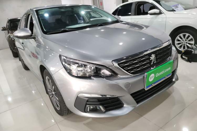 Used Peugeot 308 2016 1.6L Automatic Luxury Edition Front Right 45 Deg