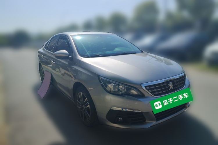 Used Peugeot 308 2016 230THP Automatic Luxury Edition Front Right 45 Deg