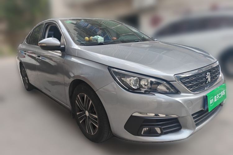 Used Peugeot 308 2016 1.6L Automatic Luxury Edition Front Right 45 Deg