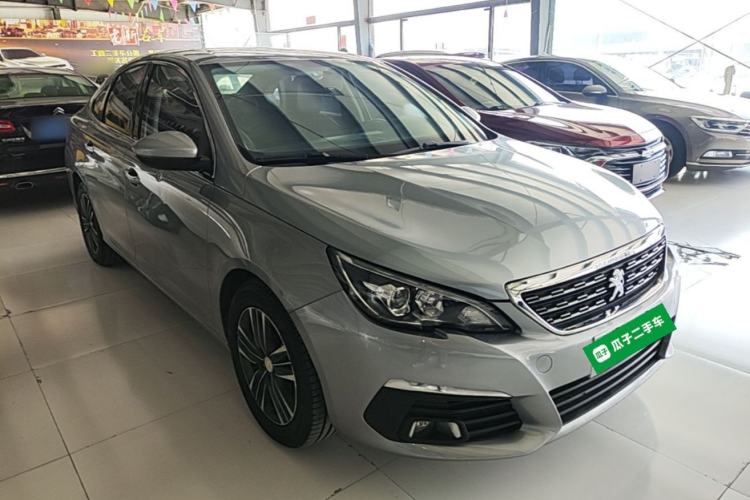Used Peugeot 308 2016 1.6L Automatic Luxury Edition Front Right 45 Deg