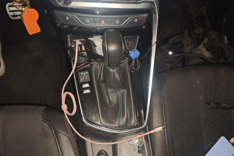 Used Peugeot 308 2016 230THP Automatic Luxury Edition Gear Lever