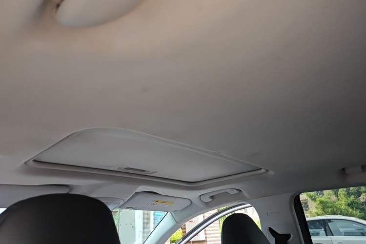 Used Peugeot 308 2016 350THP Automatic Prestige Edition Headliner