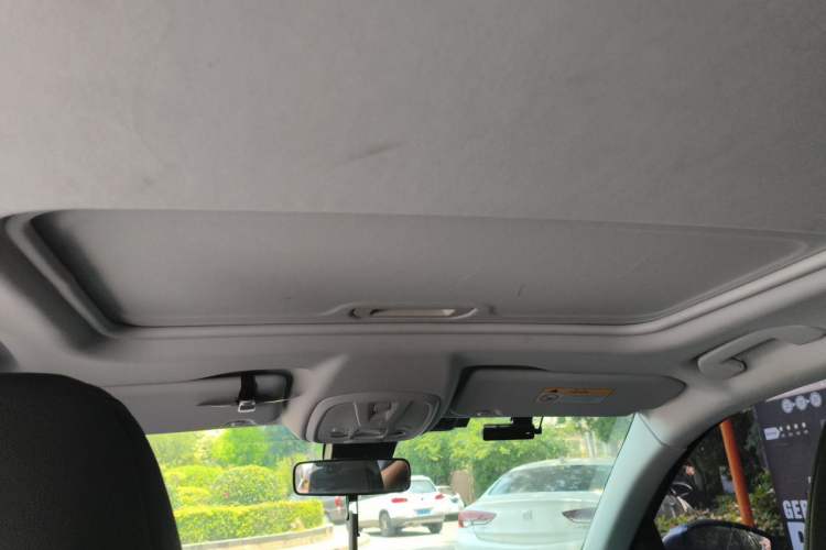 Used Peugeot 308 2016 350THP Automatic Prestige Edition Headliner