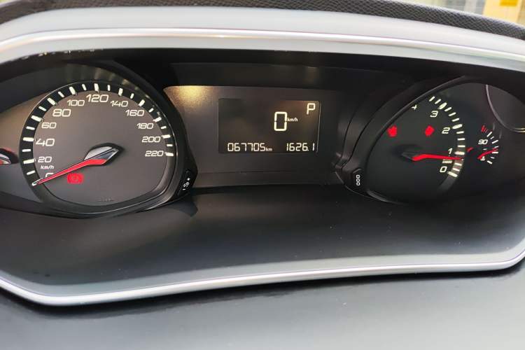 Used Peugeot 308 2016 1.6L Automatic Fashion Edition Instrument Cluster
