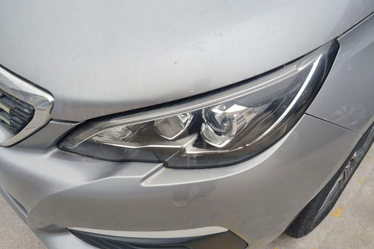 Used Peugeot 308 2016 1.6L Automatic Fashion Edition Left Front Headlight