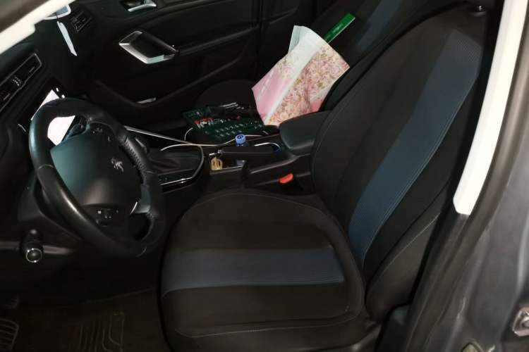Used Peugeot 308 2016 1.6L Automatic Luxury Edition Left Front Seat