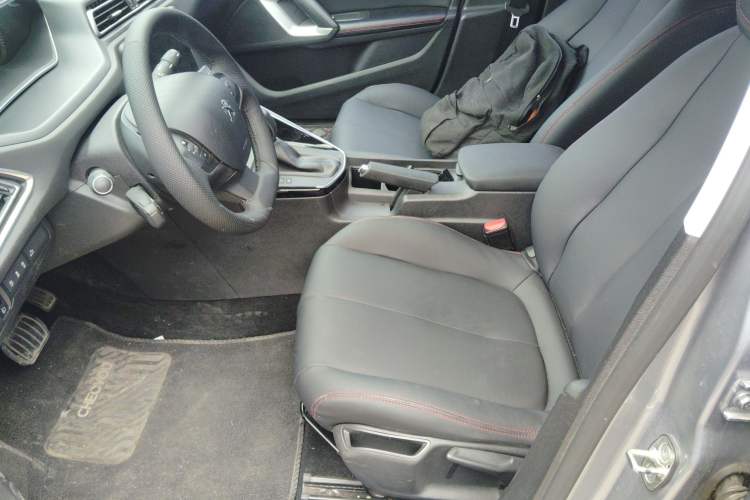 Used Peugeot 308 2016 1.6L Automatic Fashion Edition Left Front Seat