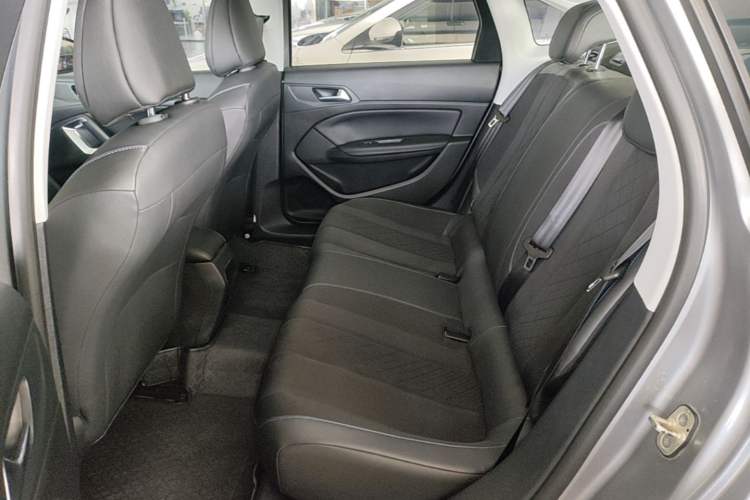 Used Peugeot 308 2016 1.6L Automatic Luxury Edition Left Rear Seat