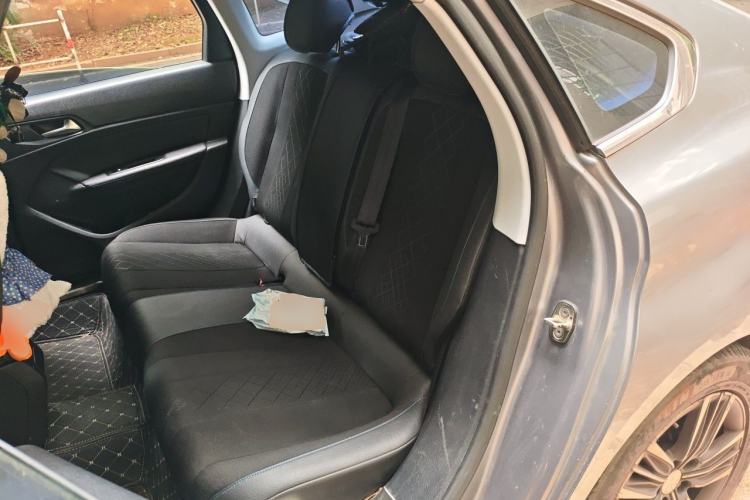 Used Peugeot 308 2016 230THP Automatic Luxury Edition Left Rear Seat