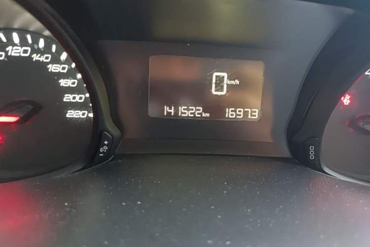 Used Peugeot 308 2016 1.6L Manual Fashion Edition Odometer Close Up