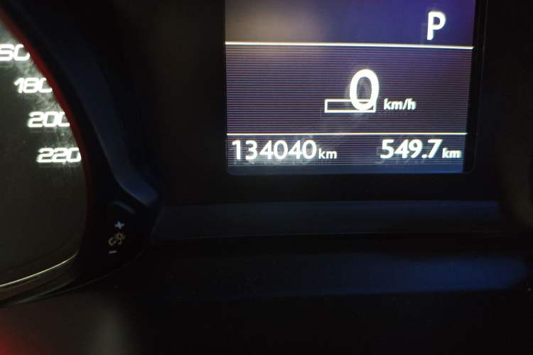Used Peugeot 308 2016 350THP Automatic Prestige Edition Odometer Close Up