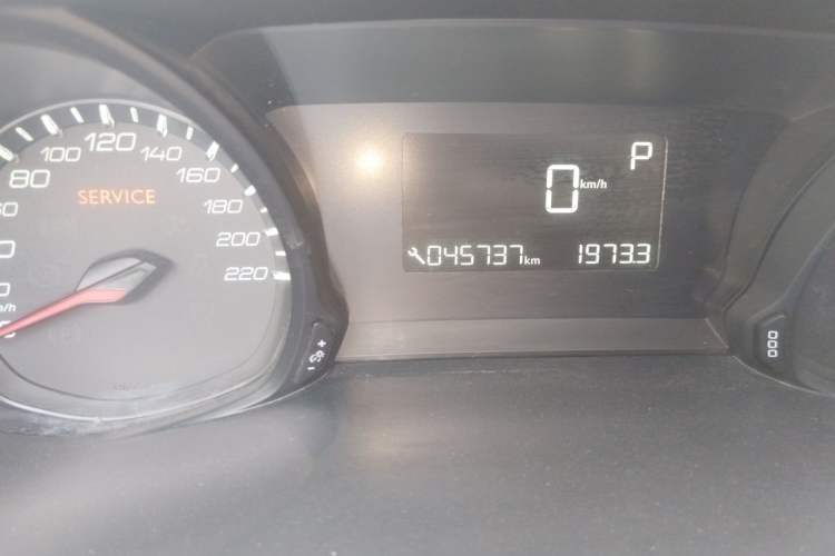 Used Peugeot 308 2016 1.6L Automatic Luxury Edition Odometer Close Up