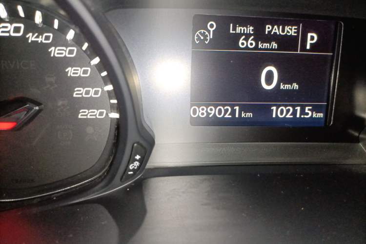Used Peugeot 308 2016 350THP Automatic Prestige Edition Odometer Close Up