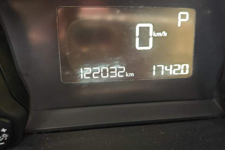 Used Peugeot 308 2016 230THP Automatic Luxury Edition Odometer Close Up