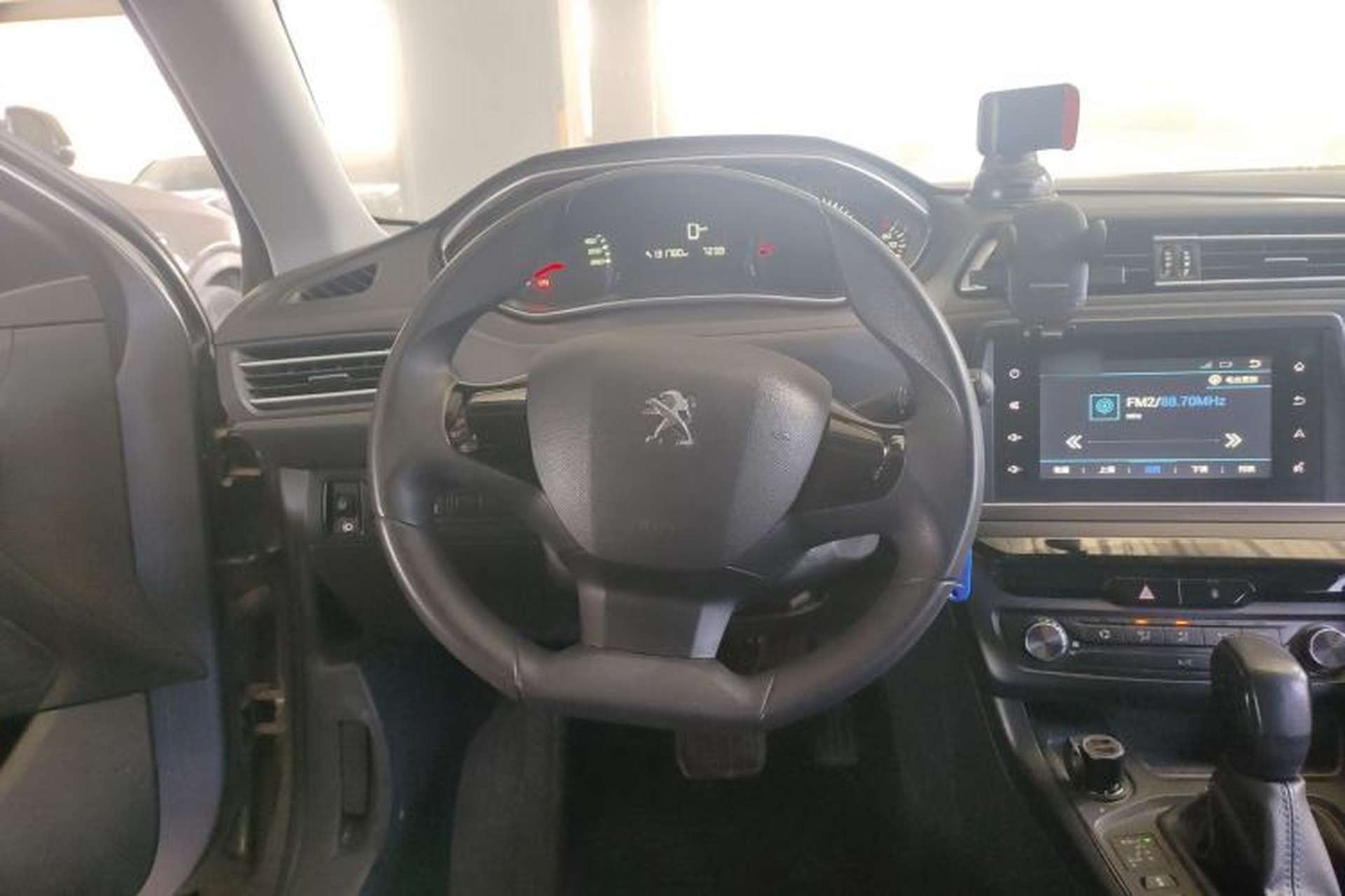 Used Peugeot 308 2016 1.6L Automatic Fashion Edition Steering Wheel