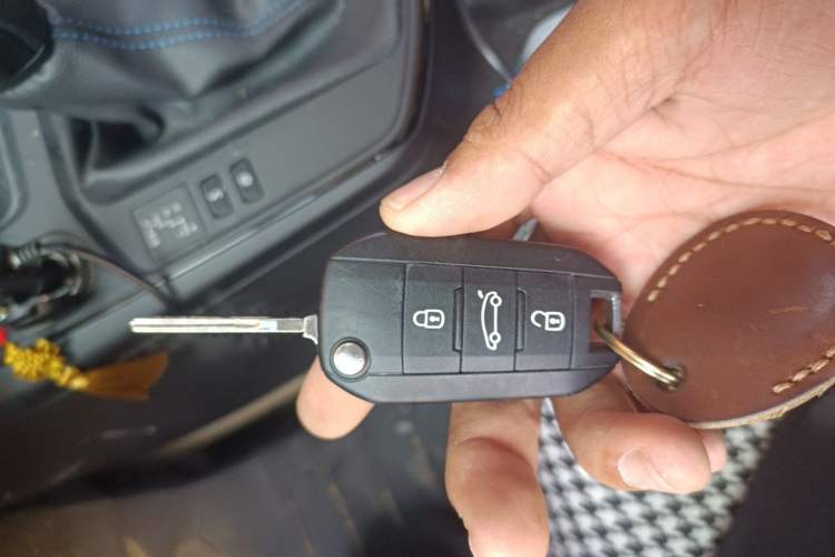 Used Peugeot 308 2016 1.6L Automatic Fashion Edition Vehicle Key