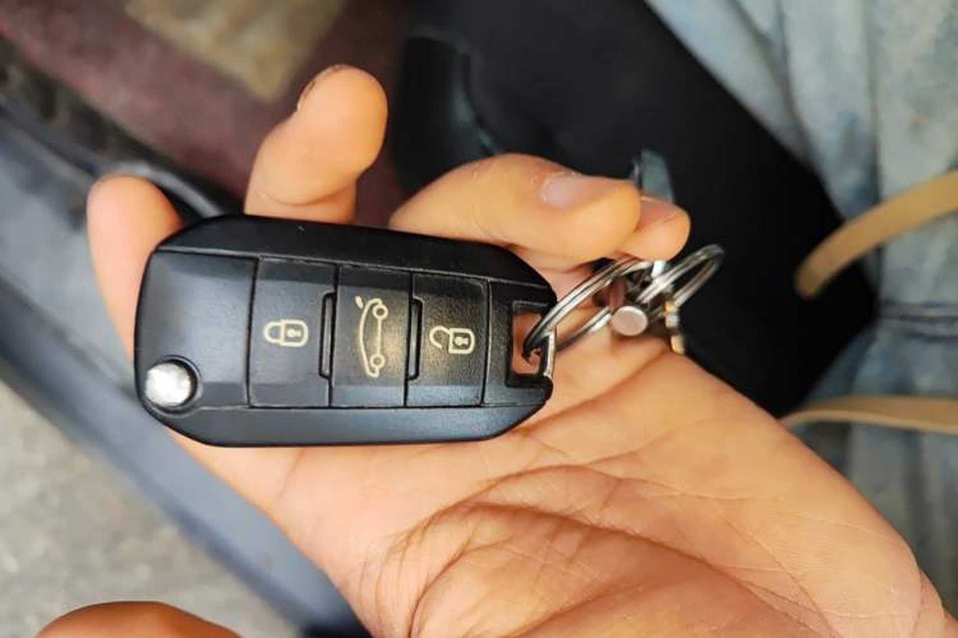 Used Peugeot 308 2016 1.6L Automatic Luxury Edition Vehicle Key