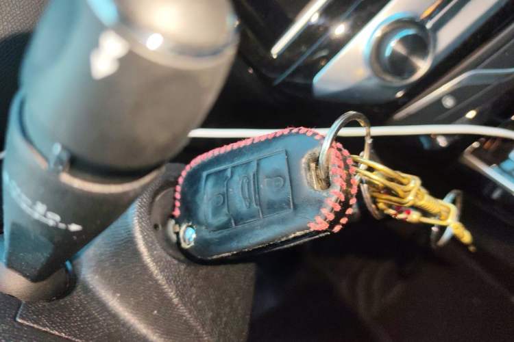 Used Peugeot 308 2016 1.6L Automatic Luxury Edition Vehicle Key