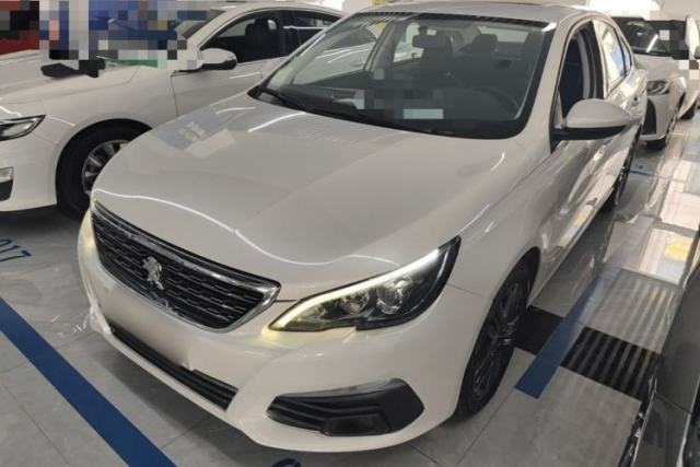 Peugeot 308 2016 1.6L Automatic Luxury Edition d’occasion
