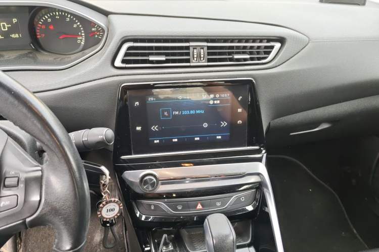 Used Peugeot 308 2016 1.6L Automatic Luxury Edition Audio And AC Panel