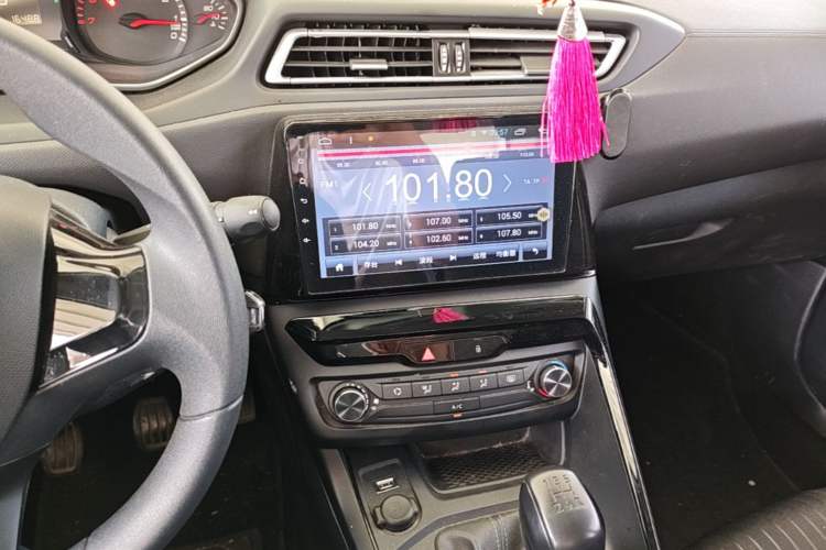 Used Peugeot 308 2016 1.6L Manual Fashion Edition Audio And AC Panel