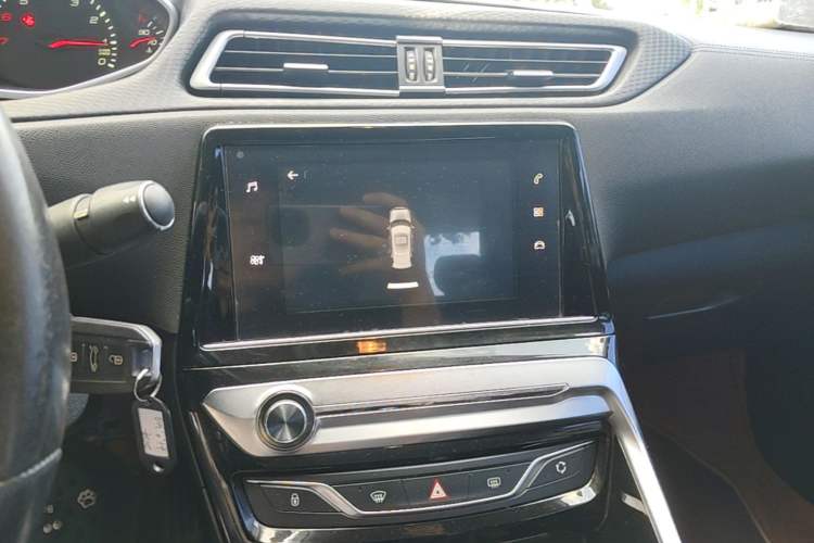 Used Peugeot 308 2016 1.6L Automatic Luxury Edition Audio And AC Panel