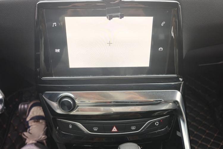 Used Peugeot 308 2016 1.6L Automatic Luxury Edition Audio And AC Panel
