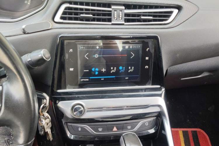 Used Peugeot 308 2016 1.6L Automatic Luxury Edition Audio And AC Panel