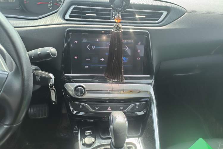 Used Peugeot 308 2016 1.6L Automatic Luxury Edition Audio And AC Panel