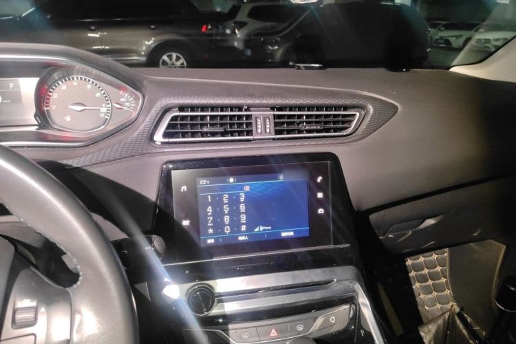Used Peugeot 308 2016 350THP Automatic Prestige Edition Audio And AC Panel