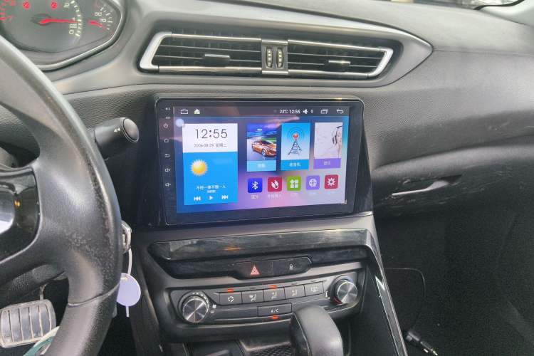 Used Peugeot 308 2016 1.6L Automatic Fashion Edition Audio And AC Panel