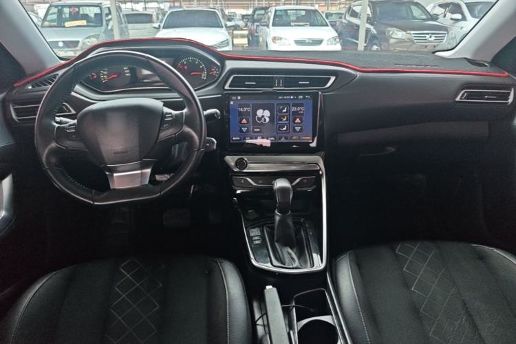 Used Peugeot 308 2016 1.6L Automatic Luxury Edition Center Console