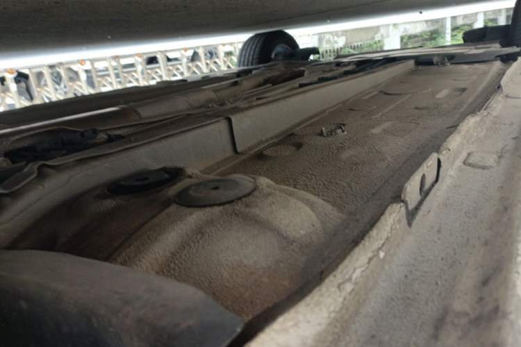 Used Peugeot 308 2016 1.6L Manual Fashion Edition Chassis Front Right