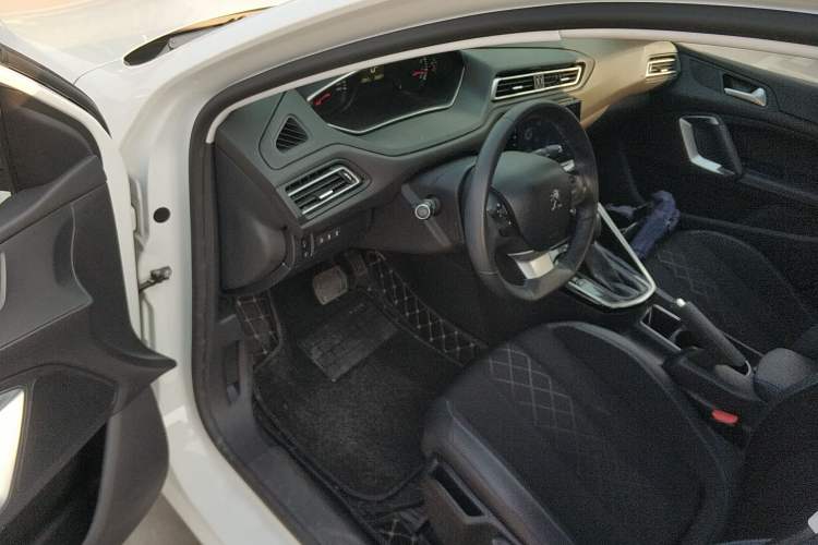 Used Peugeot 308 2016 1.6L Automatic Luxury Edition Driver Seat