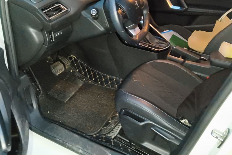 Used Peugeot 308 2016 1.6L Automatic Luxury Edition Driver Seat
