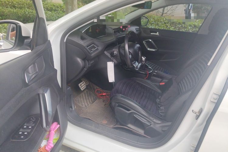 Used Peugeot 308 2016 1.6L Automatic Luxury Edition Driver Seat