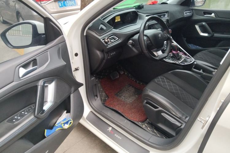 Used Peugeot 308 2016 1.6L Automatic Luxury Edition Driver Seat