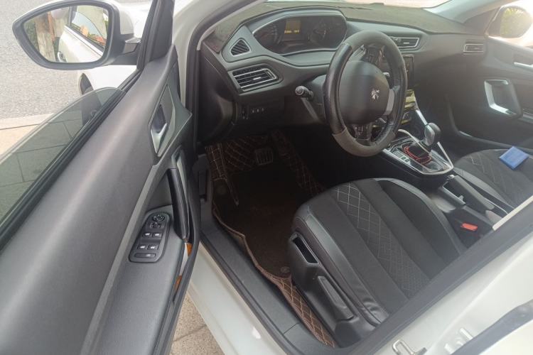 Used Peugeot 308 2016 1.6L Automatic Luxury Edition Driver Seat