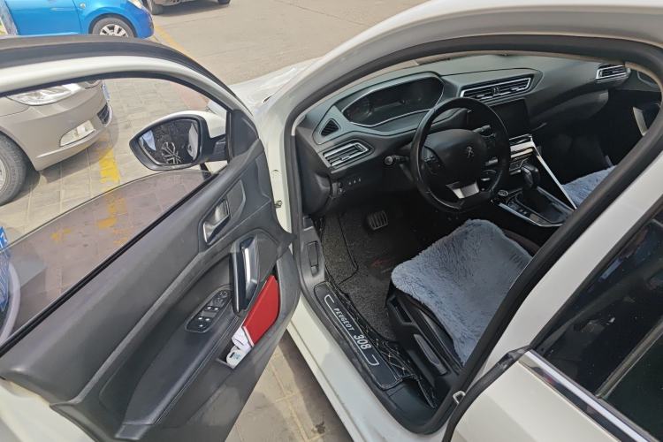 Used Peugeot 308 2016 1.6L Automatic Fashion Edition Driver Seat