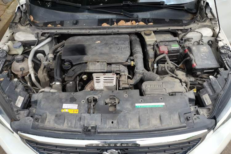 Used Peugeot 308 2016 230THP Automatic Luxury Edition Engine Bay