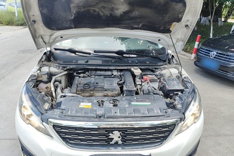 Used Peugeot 308 2016 1.6L Automatic Luxury Edition Engine Bay