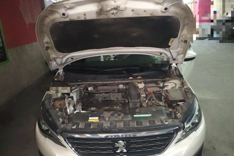 Used Peugeot 308 2016 1.6L Automatic Luxury Edition Engine Bay