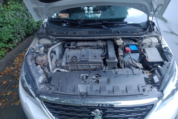 Used Peugeot 308 2016 1.6L Automatic Luxury Edition Engine Bay