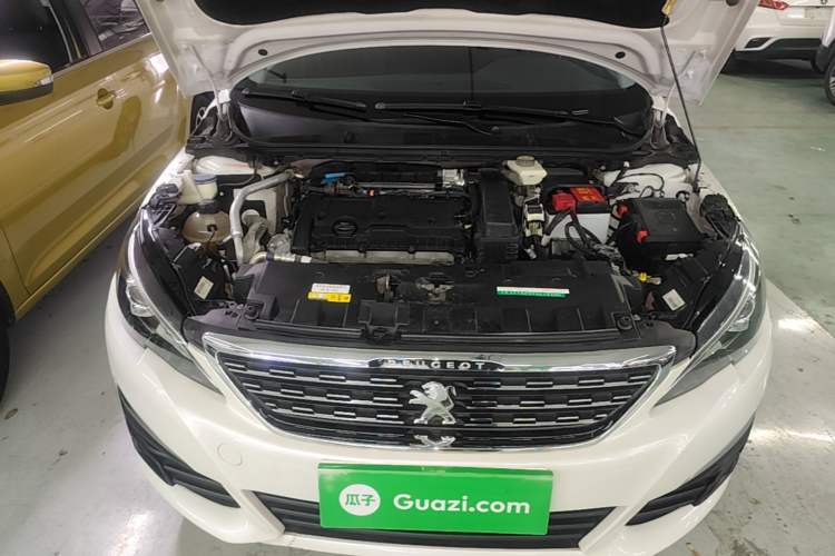 Used Peugeot 308 2016 1.6L Automatic Luxury Edition Engine Bay