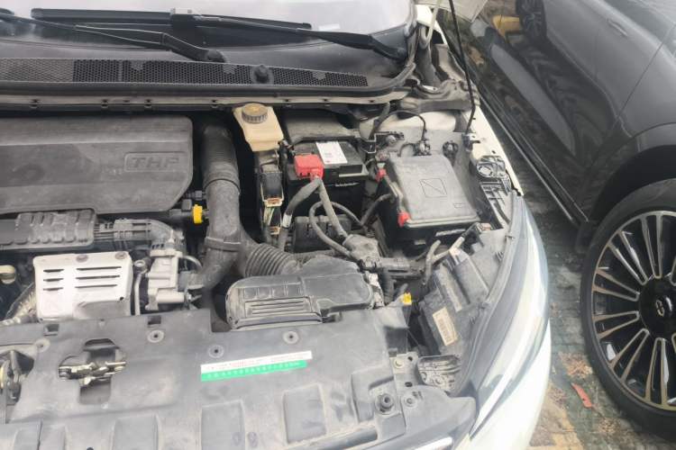 Used Peugeot 308 2016 230THP Automatic Luxury Edition Engine Bay Left