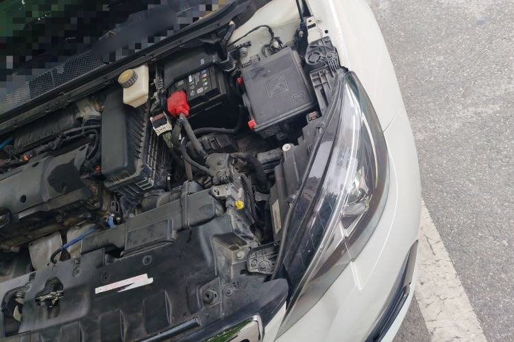 Used Peugeot 308 2016 1.6L Automatic Luxury Edition Engine Bay Left